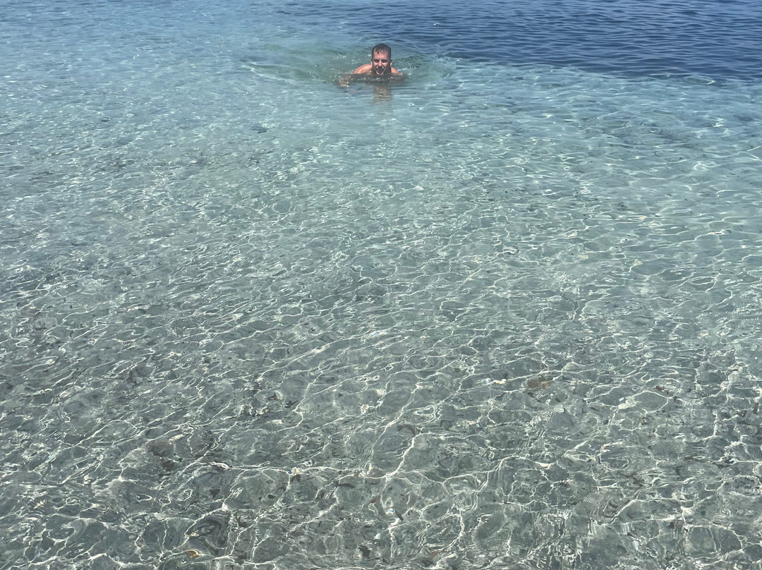 Spiaggia di Porto Ainu-Budoni必去景点
