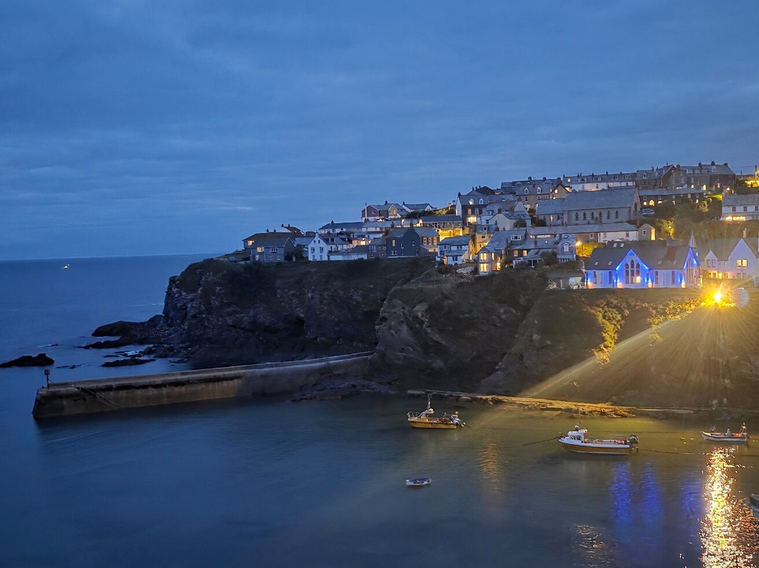 Avida Taxis-Camelford必去景点