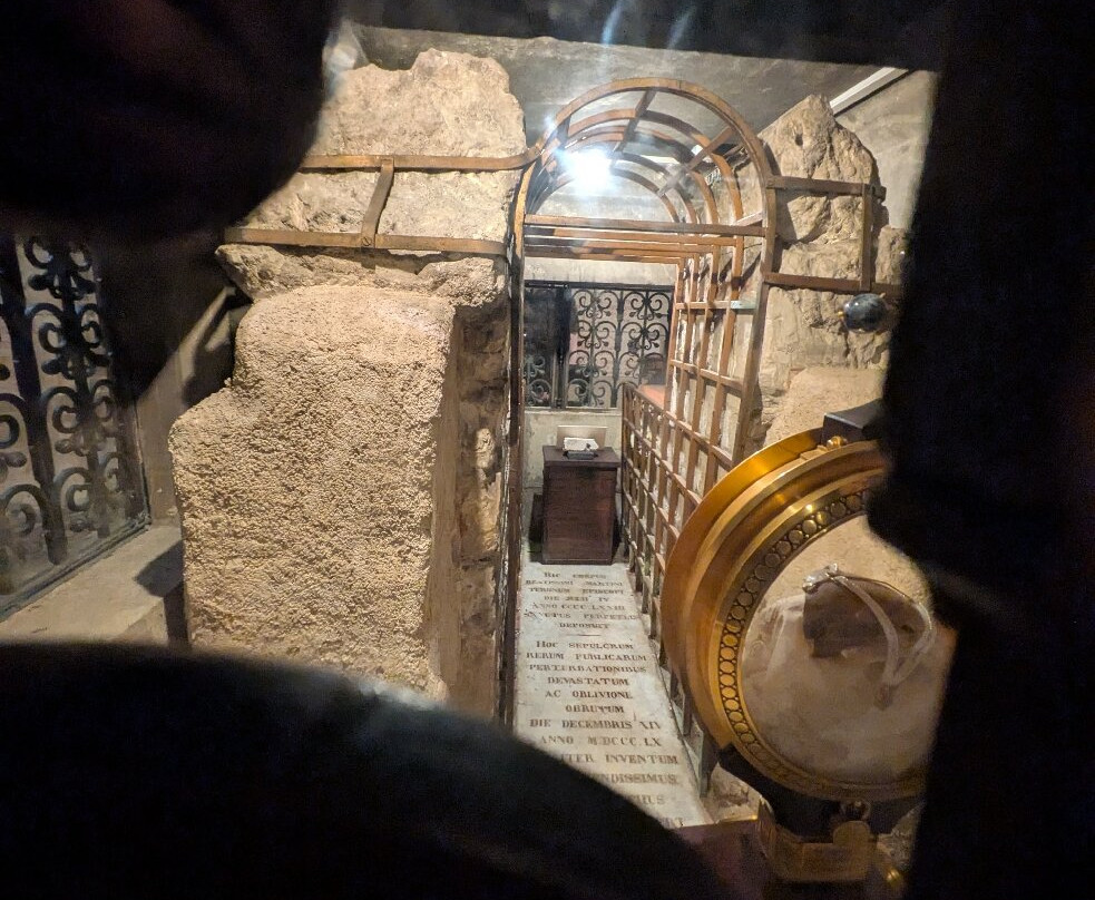 Basilique Saint Martin-图尔必去景点