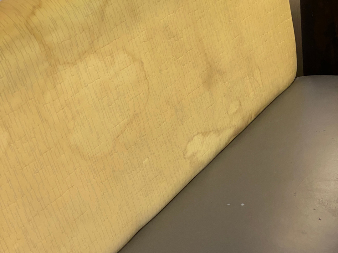 Hampton Inn & Suites California主图