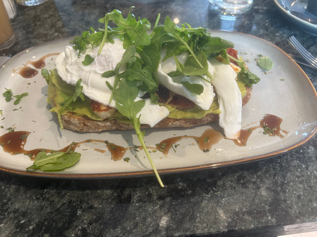 Nook Café & Bistro