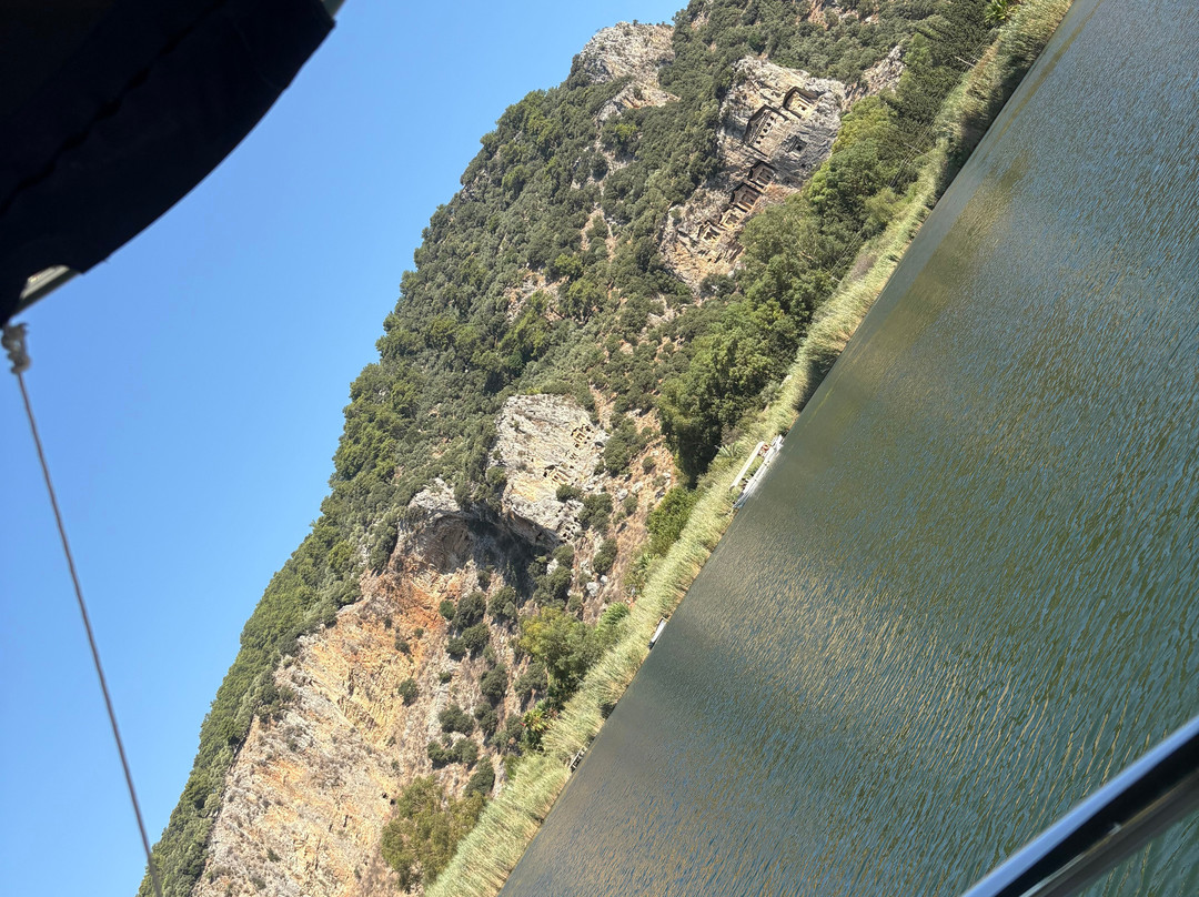 Captain Boris Boat Trips-达利安必去景点