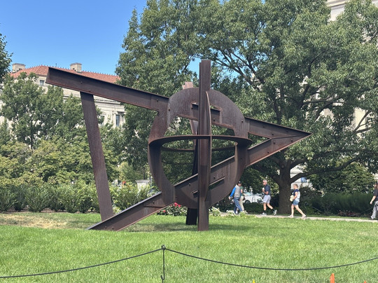 National Gallery Of Art Sculpture Garden