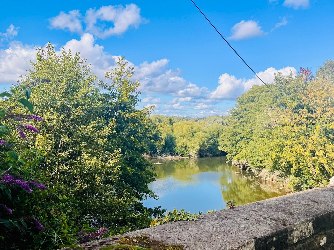 Newbridge on Usk主图