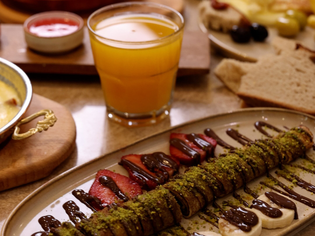 Çınaraltı Künefe & Kahvaltı