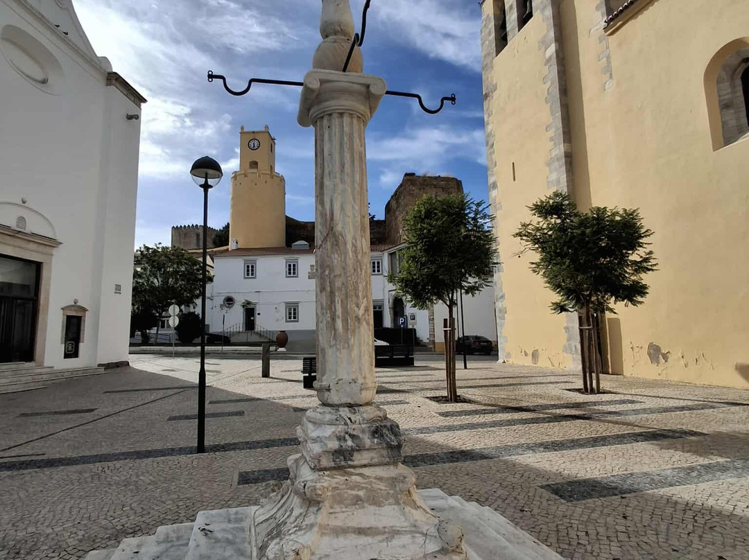Pelourinho de Moura-Moura必去景点
