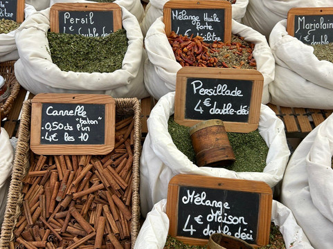 Place Des Lices Market-圣特罗佩斯必去景点