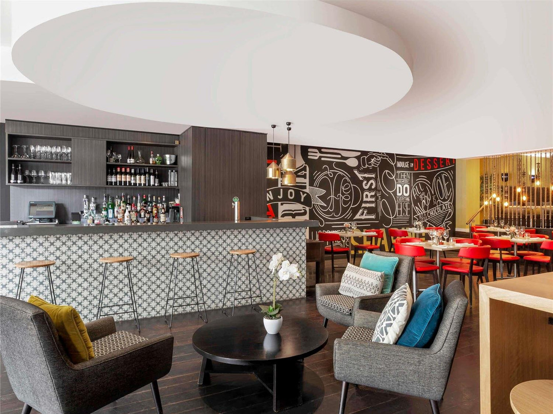 曼特拉查特斯伍德酒店主图