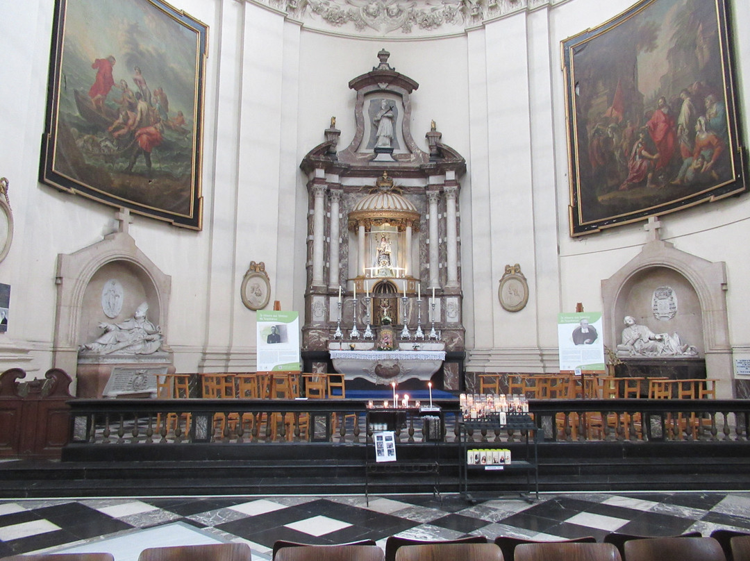 Cathedral de St-Aubain (St. Aubain Cathedral)-那慕尔必去景点