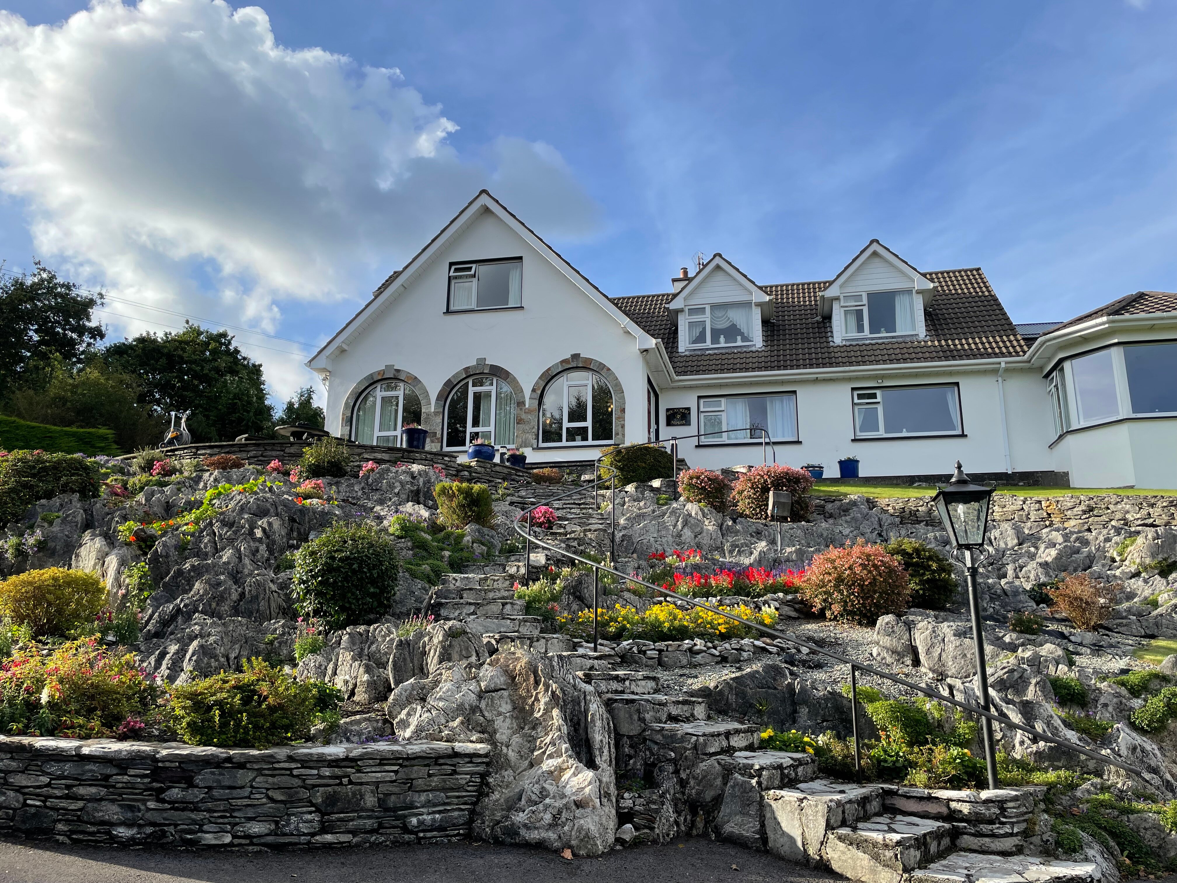 Rockcrest House-官方