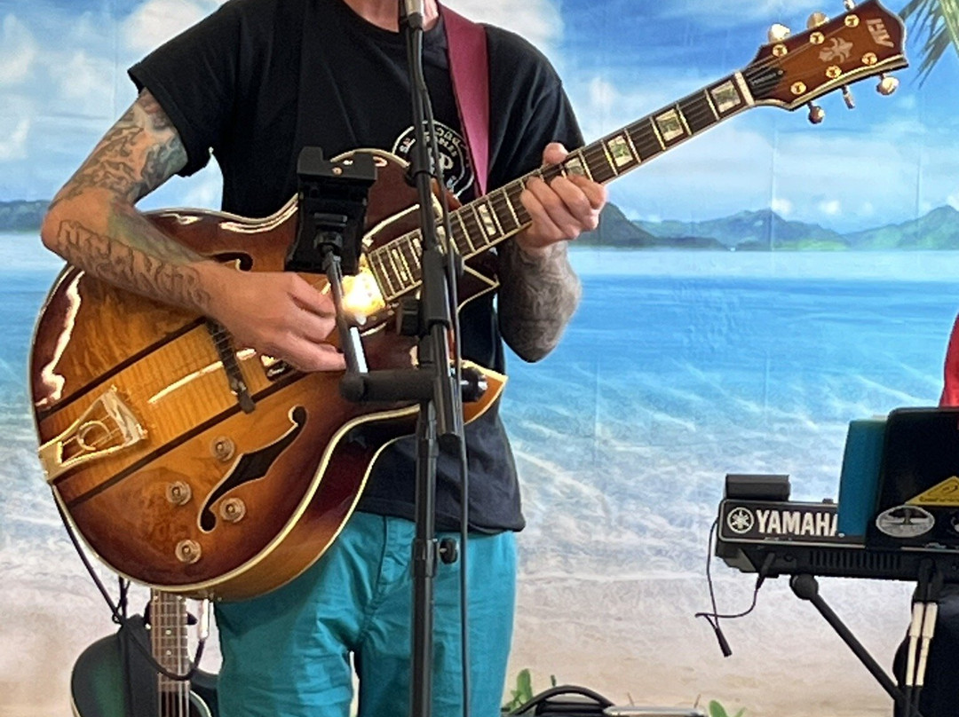 Nifany's Sweetstore Cafe Bar