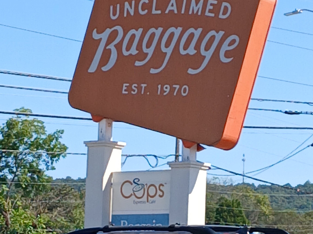 Unclaimed Baggage-Scottsboro必去景点