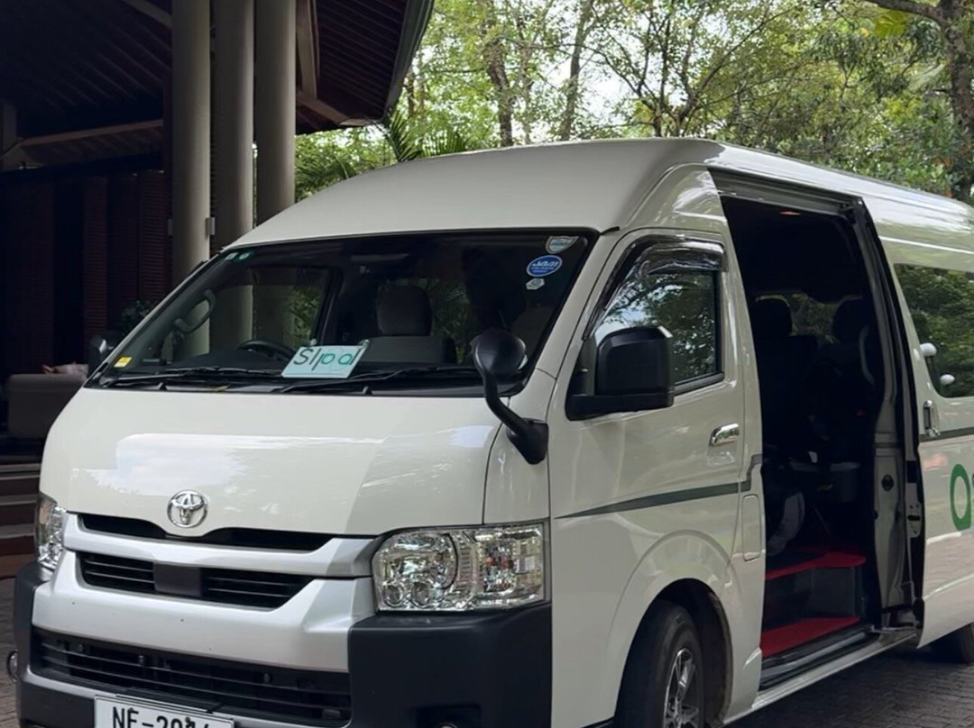 Sri Lankan Personal Drivers-科伦坡必去景点