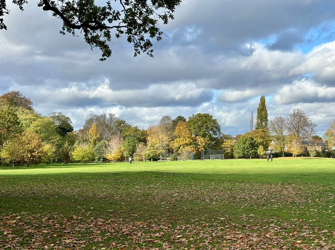 大理石山别墅-特威克纳姆必去景点