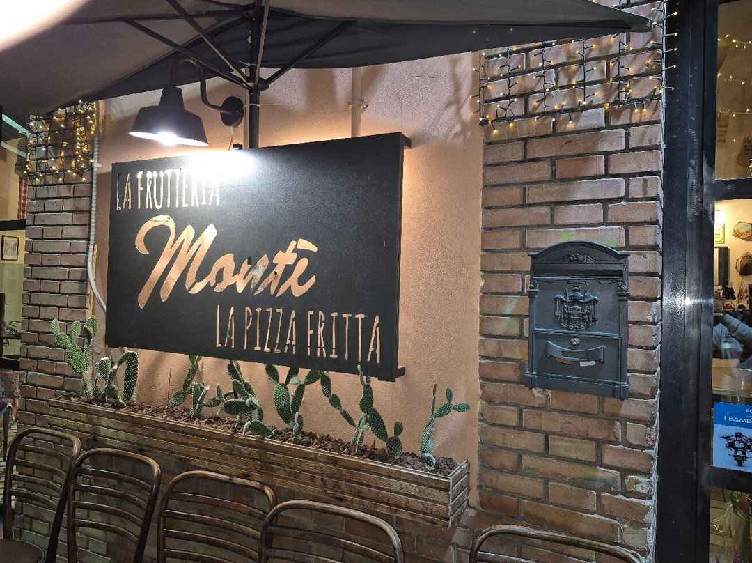 Montì - La pizza fritta