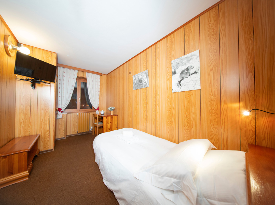 丽斯欧克酒店主图