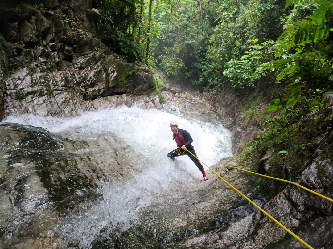 Geotours Adventure & Fun-巴尼奥斯必去景点
