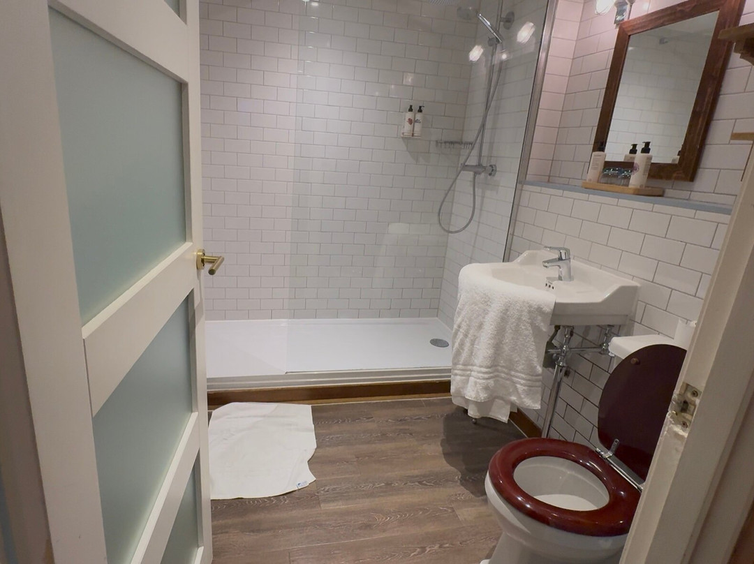 The White Hart Inn主图