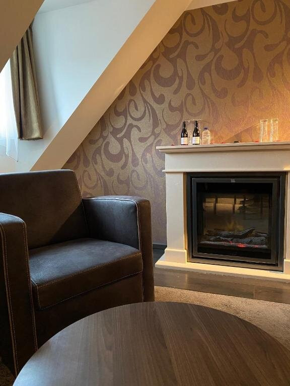 1773年德博卡酒店主图