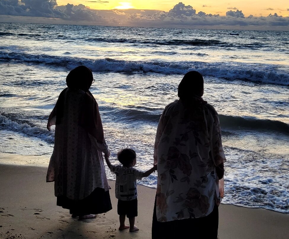 Avery Coconut Island Waterpark Resort