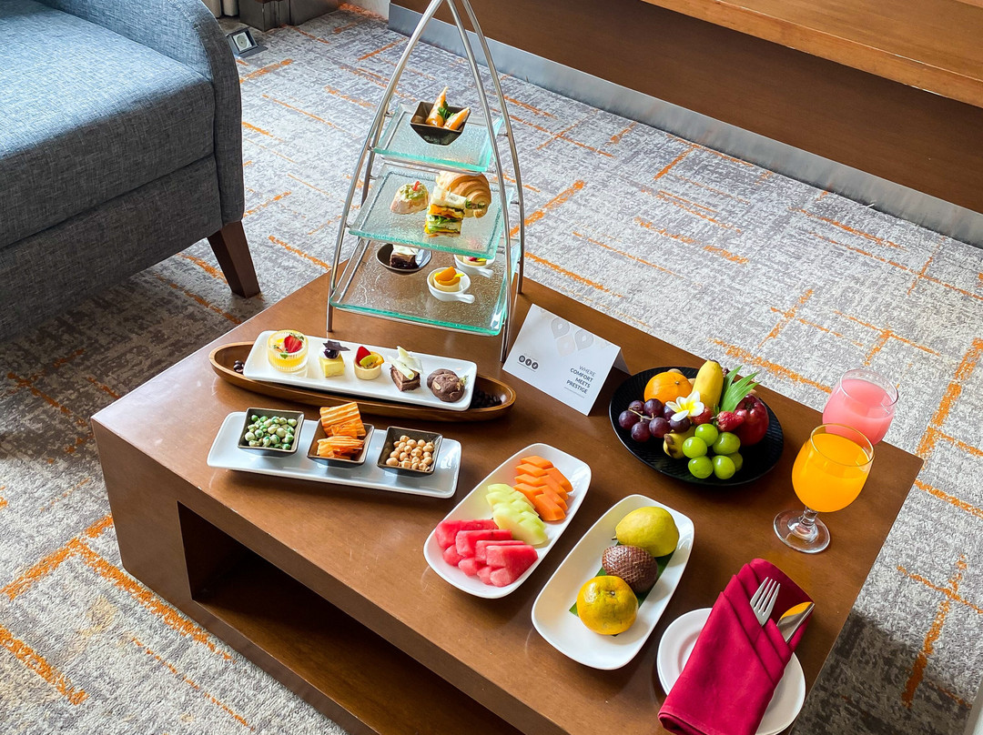 Avenzel Hotel and Convention Cibubur主图