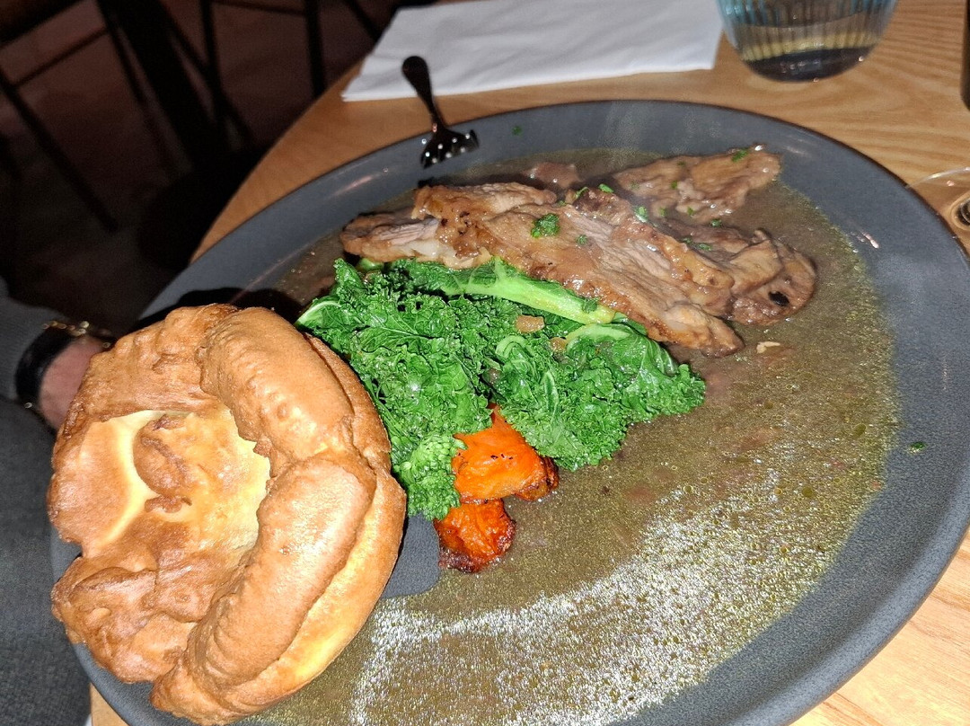 N°4 Med Bar & Restaurant