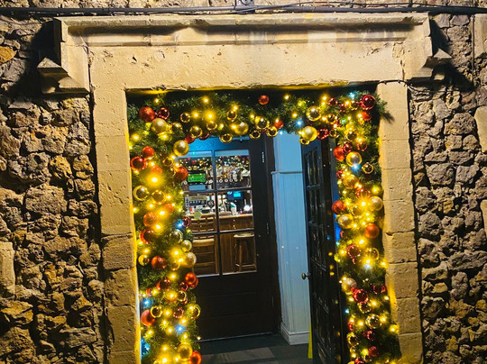 Colesbourne Inn主图