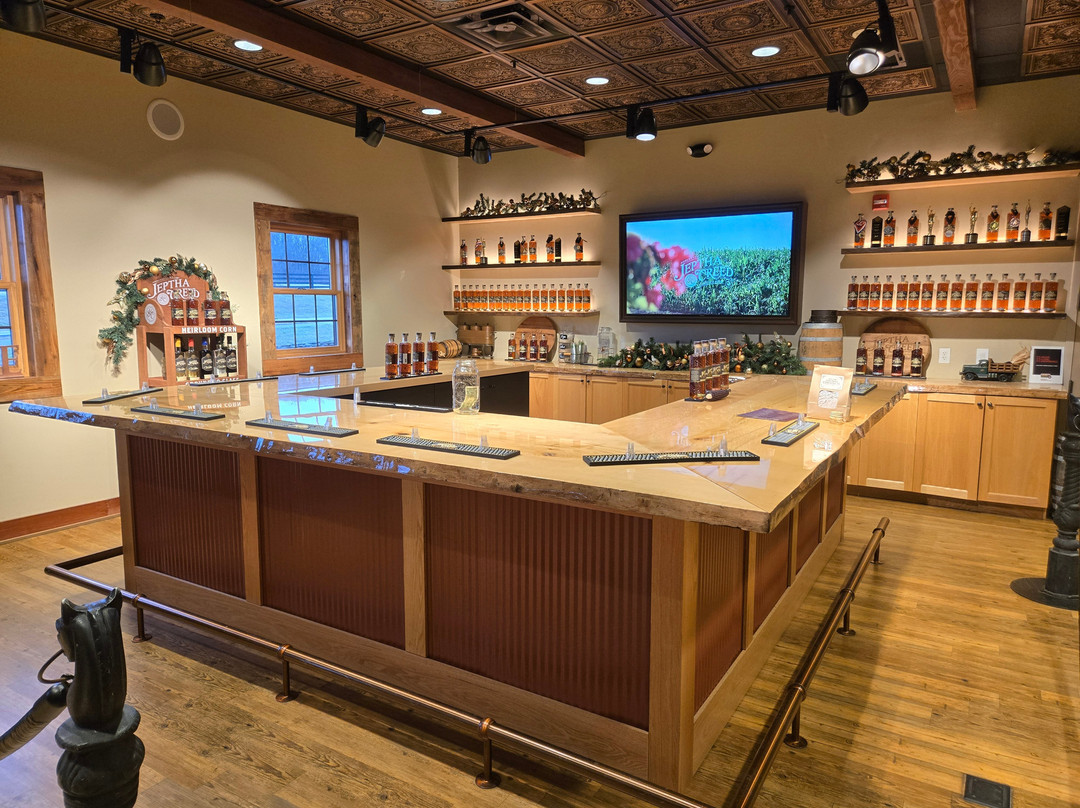 Jeptha Creed-谢尔比维尔必去景点