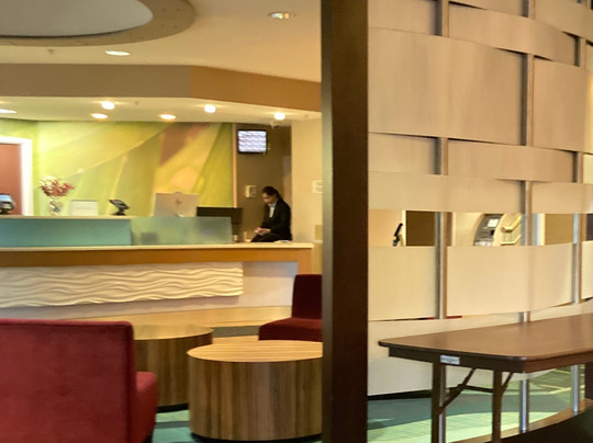 费城杨柳林春季山丘套房酒店主图