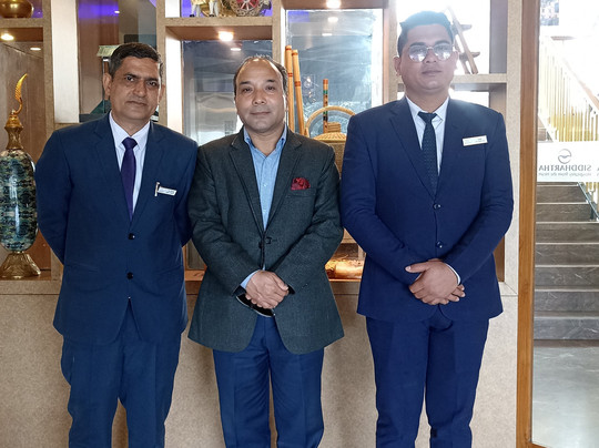 悉达多酒店主图