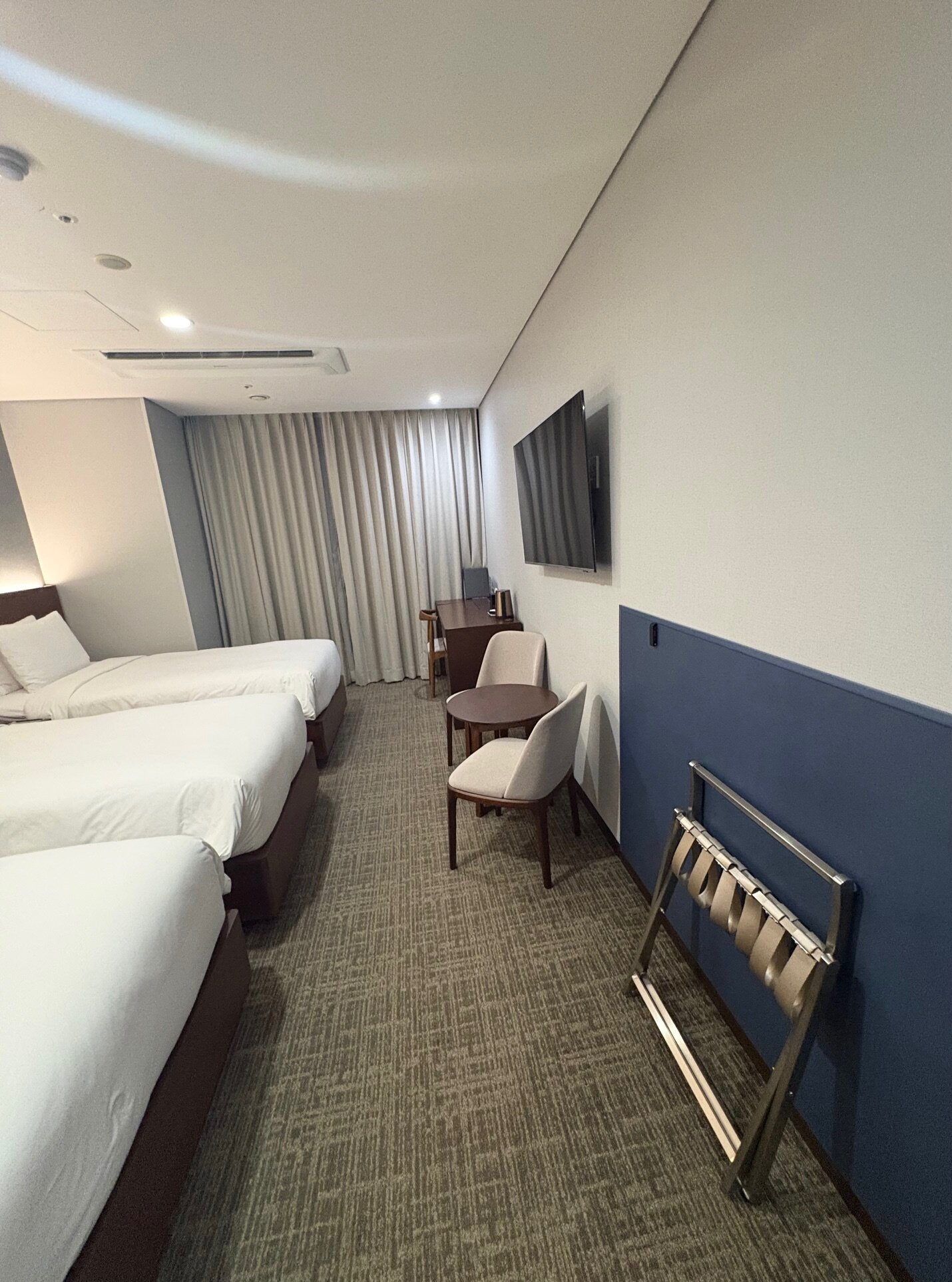 钟路普瑞玛酒店-客卧