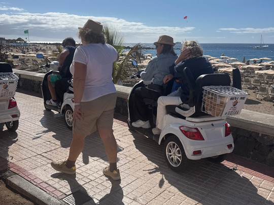 Playa de Los Cristianos-洛斯克里斯蒂亚诺斯必去景点