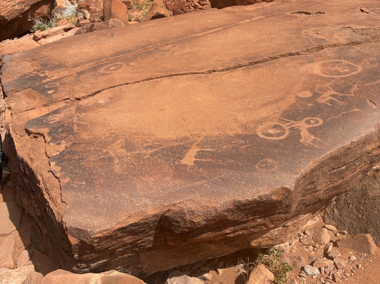 特威菲尔泉-达马拉兰必去景点
