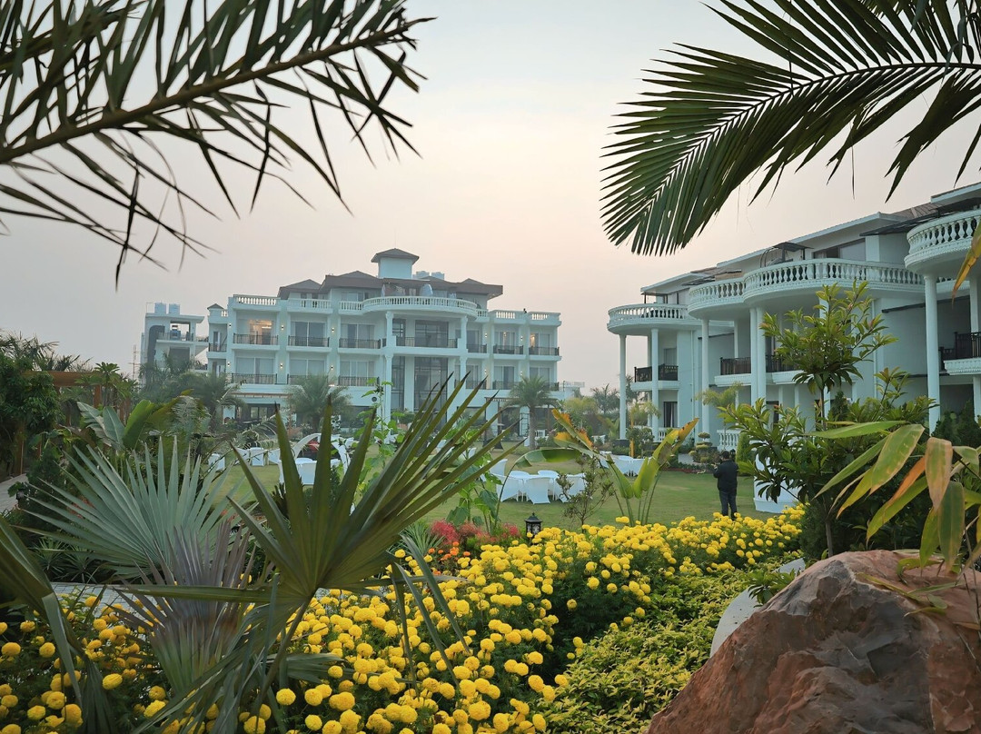 Namaste Corbett Resort & Spa