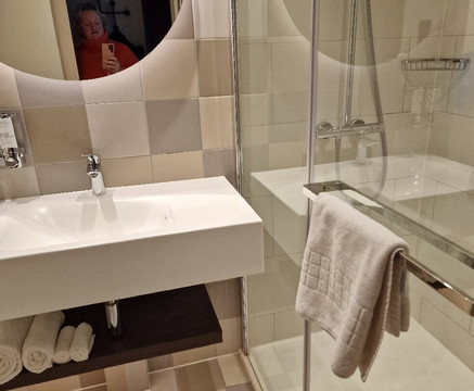 埃士佛德国际希尔顿欢朋酒店主图