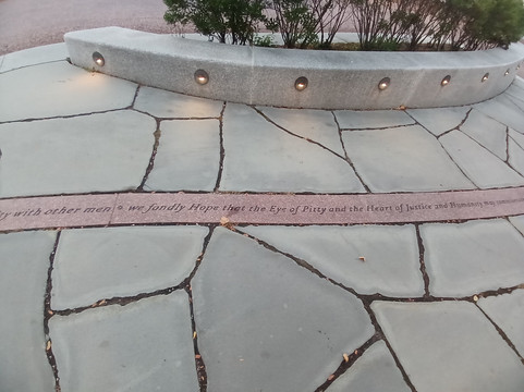 African Burying Ground Memorial-朴次茅斯必去景点