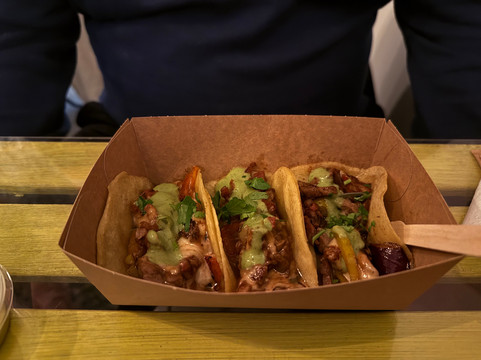 Wuakmole Latin Street Food