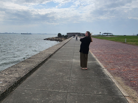 Fort Travis Park-Port Bolivar必去景点