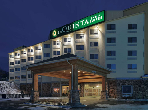 Whitehall酒店住宿-La Quinta Inn & Suites by Wyndham Butte