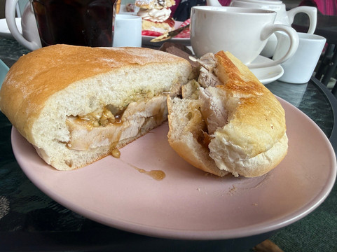 Fanny Taylor's主图