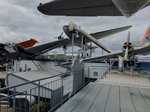 辛斯海姆酒店主图