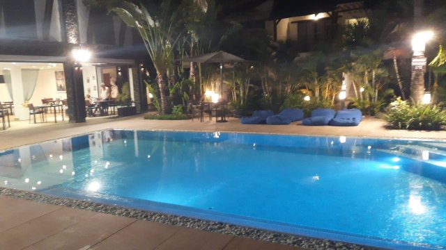 托帕拉迪斯旅馆-官方