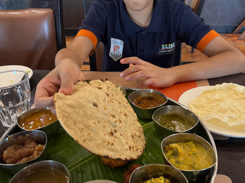 克拉尔斯塔酒店主图