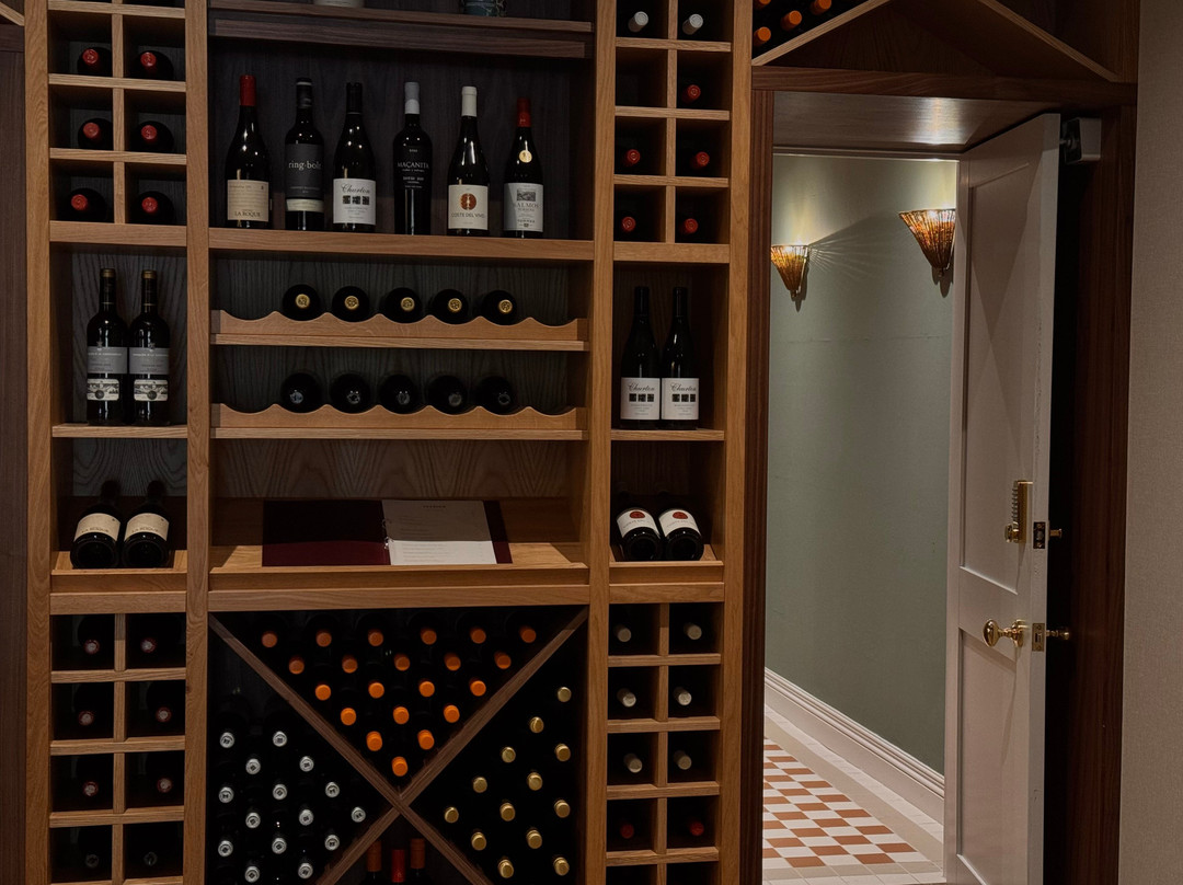 里兹克霍尔酒店主图