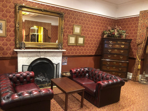 贝斯特韦斯特夏鹏威尔斯酒店