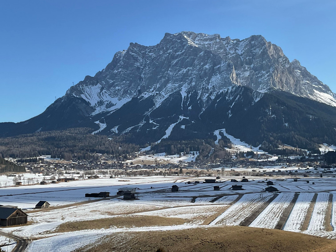 游正 - 恩罗威尔酒店主图