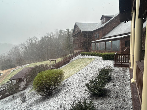 House Mountain Inn主图