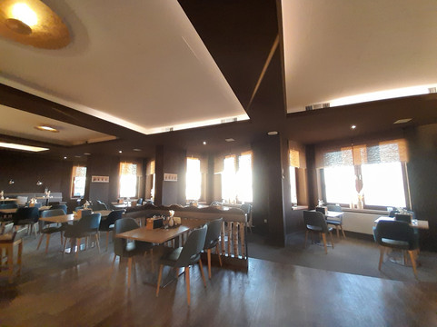 生态自然酒店主图