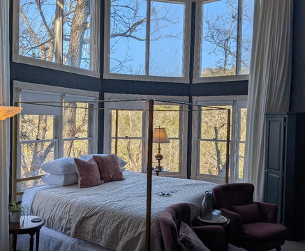 毒药与老妇民宿主图