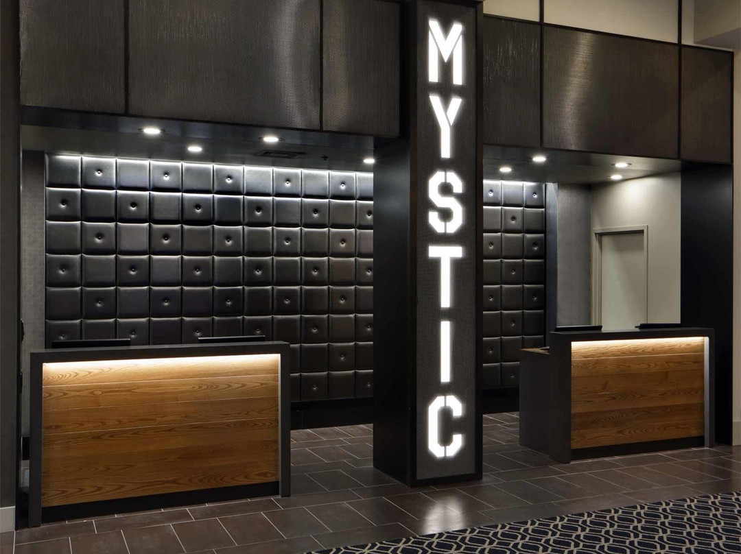 神秘河酒店住宿-Hilton Mystic